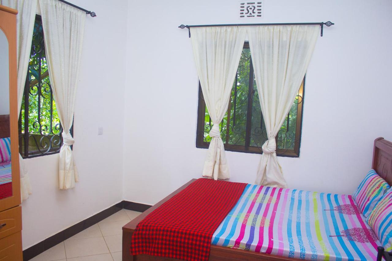 Bed and Breakfast New Dream House Аруша Екстер'єр фото