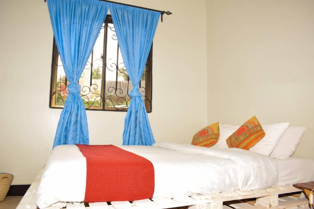 Bed and Breakfast New Dream House Аруша Екстер'єр фото