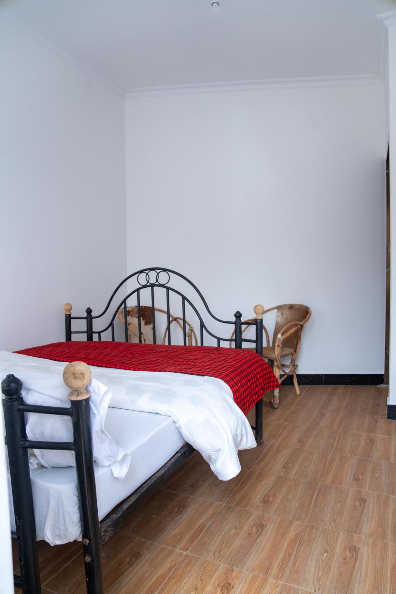 Bed and Breakfast New Dream House Аруша Екстер'єр фото