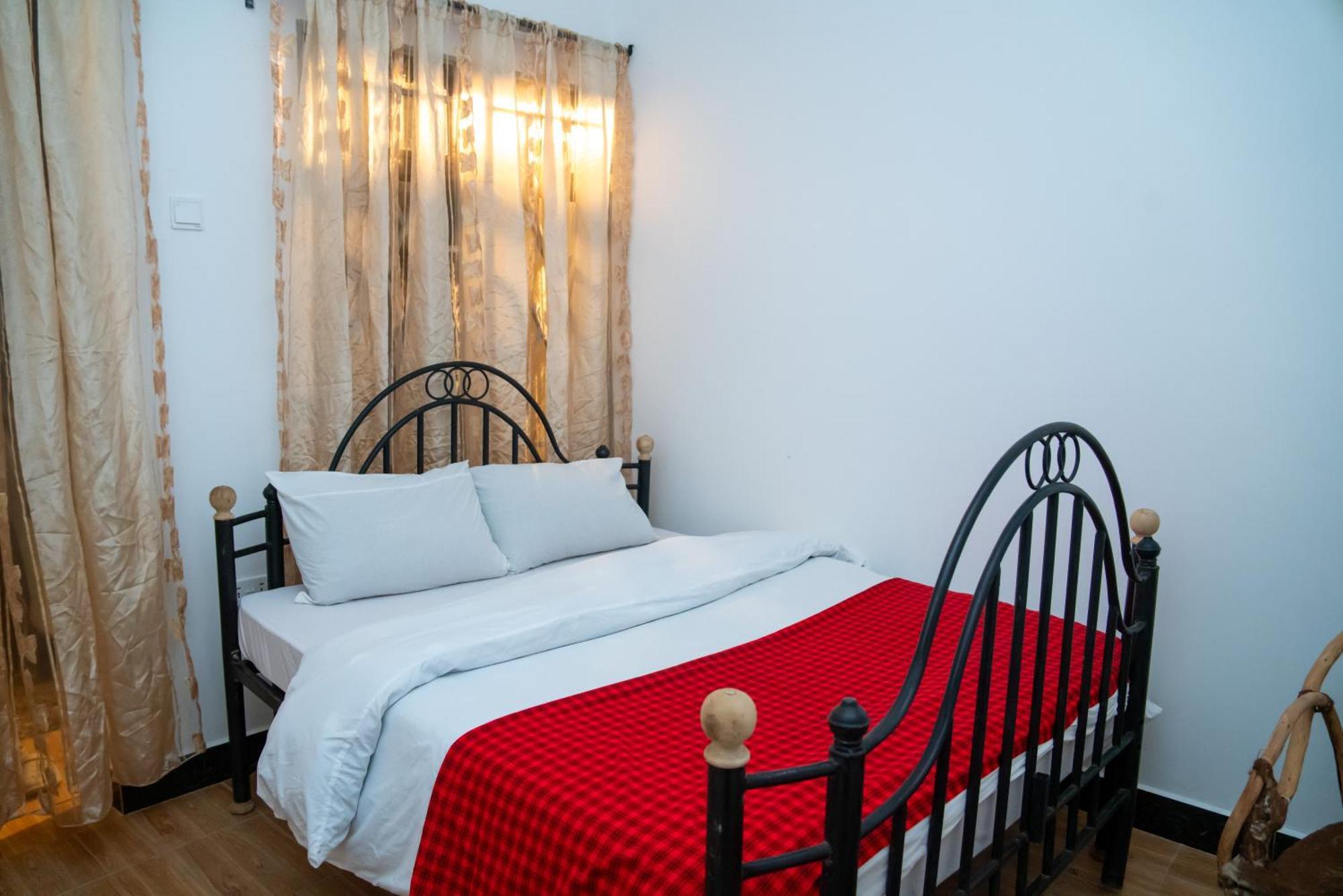Bed and Breakfast New Dream House Аруша Екстер'єр фото